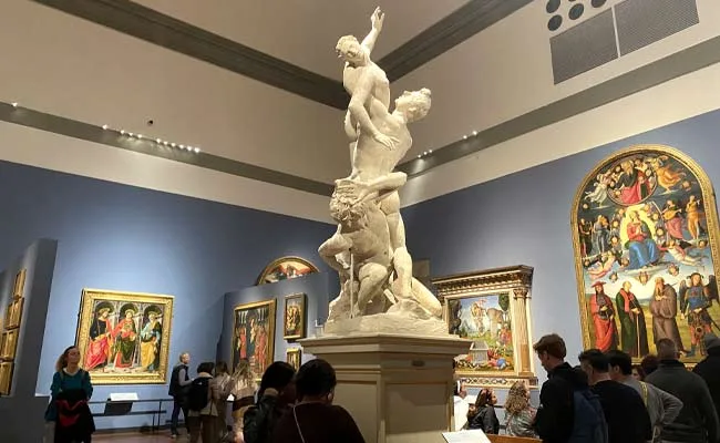 Hall of the Colossus